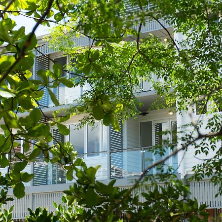 Heart Hotel And Gallery Whitsundays Airlie Beach Zewnętrze zdjęcie