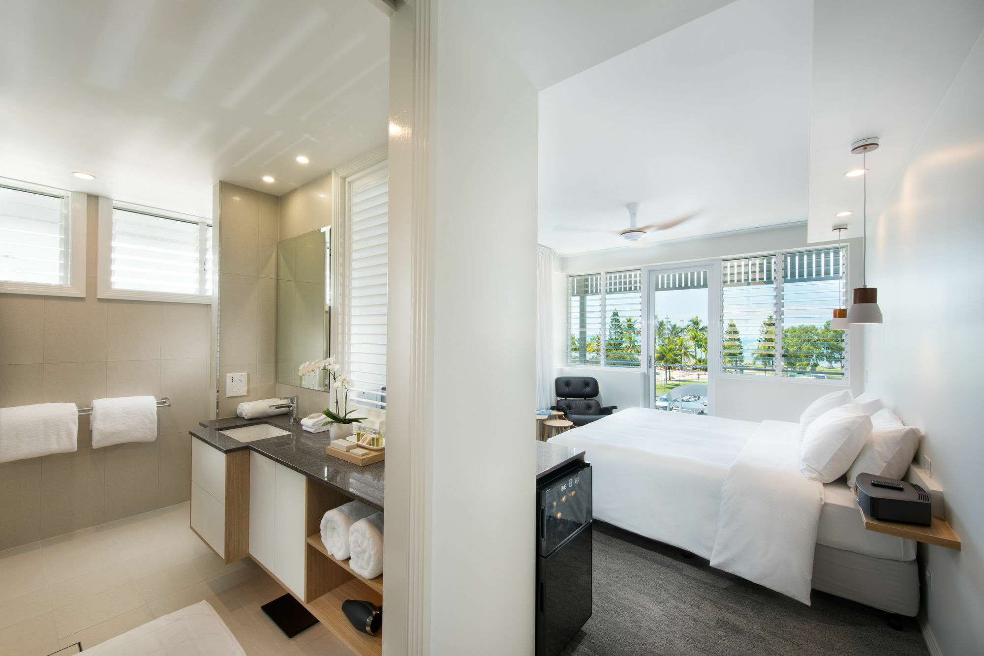 Heart Hotel And Gallery Whitsundays Airlie Beach Zewnętrze zdjęcie